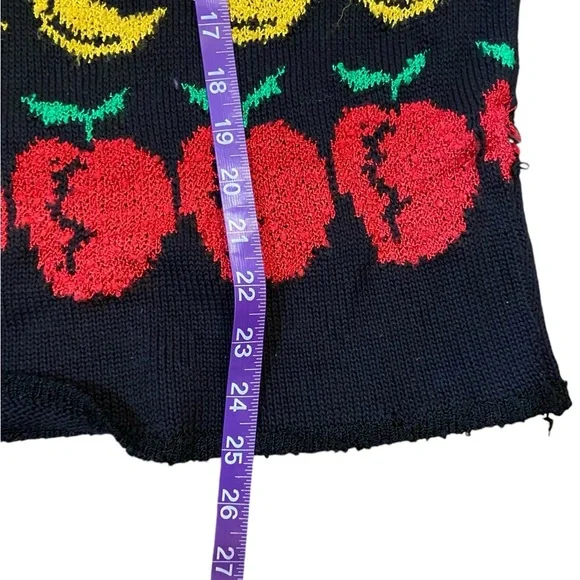 Vintage French Rags Hand-Loomed Fruit Crew Neck Sweater - Picture 11 of 16